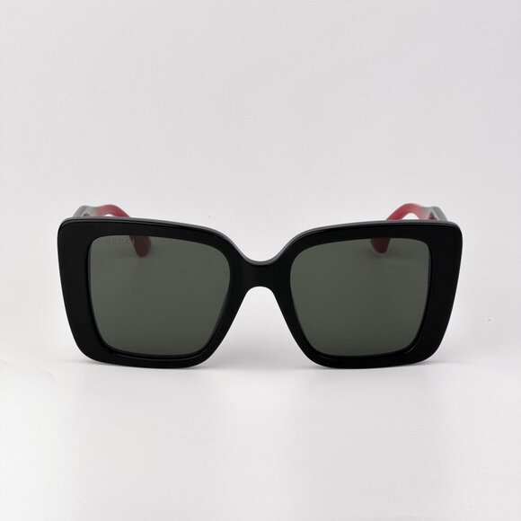 Gucci GG1861S Sunglasses – Black & Green Square Frame with Grey Lenses | Model 0 - Picture 3 of 12
